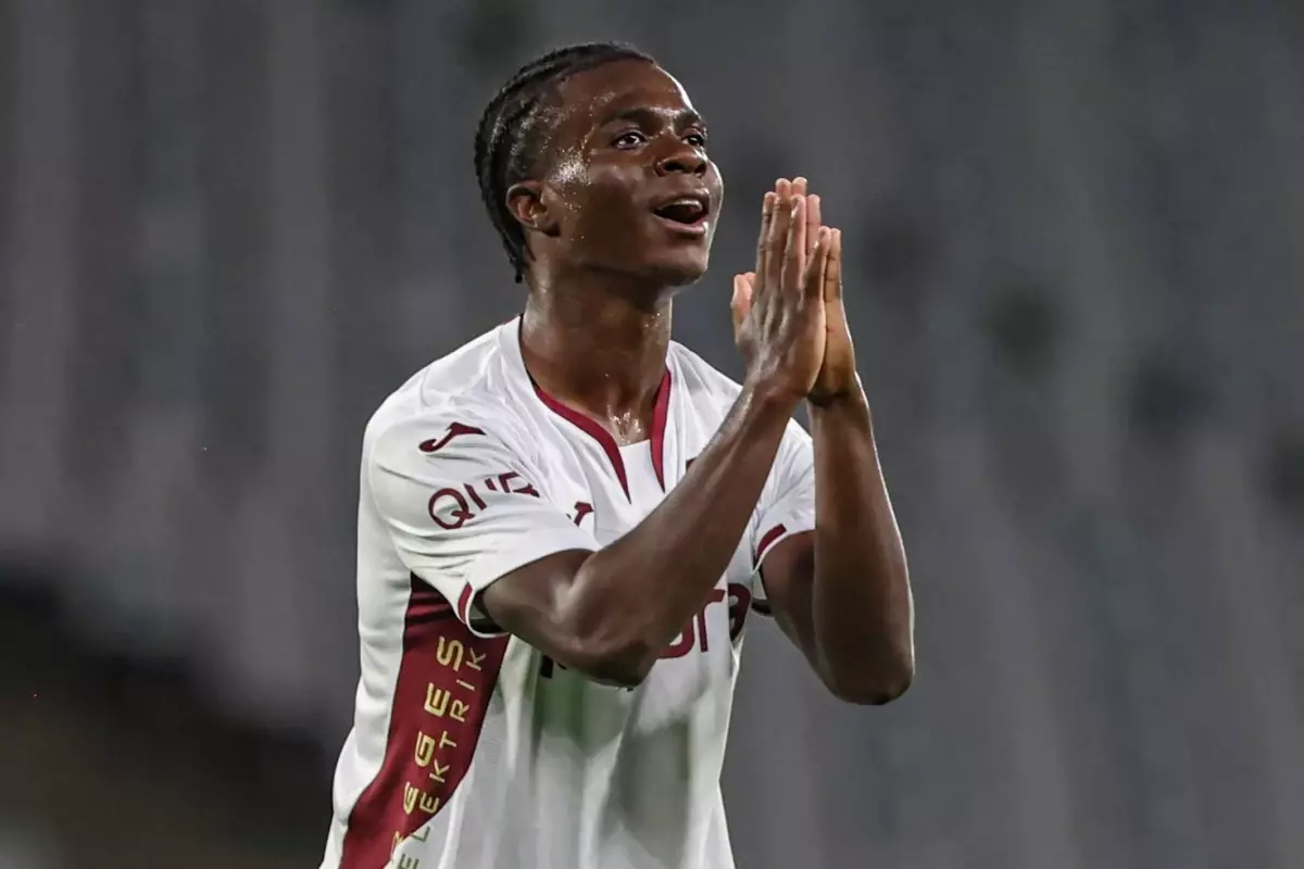 Trabzonspor\'dan Oulai için olay yaratacak paylaşım