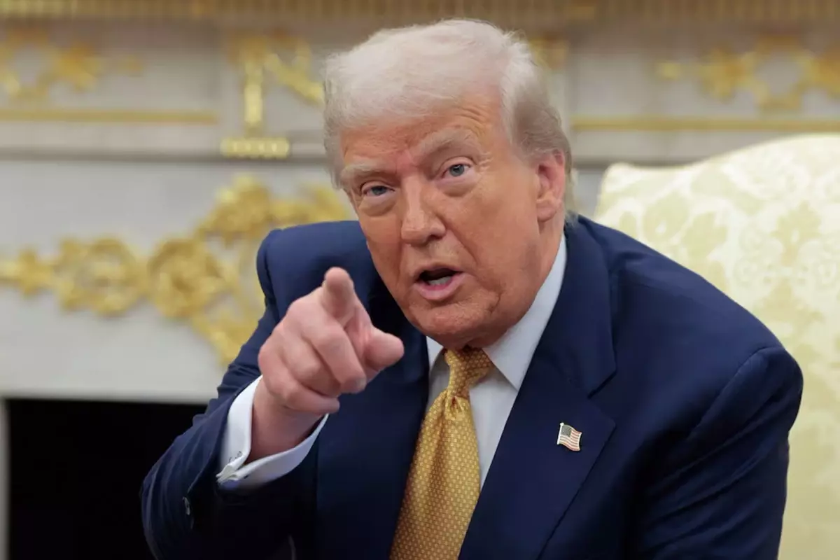 Trump, Çin ile anlaşma yapması halinde Kanada\'yı yüzde 100 tarifeyle tehdit etti