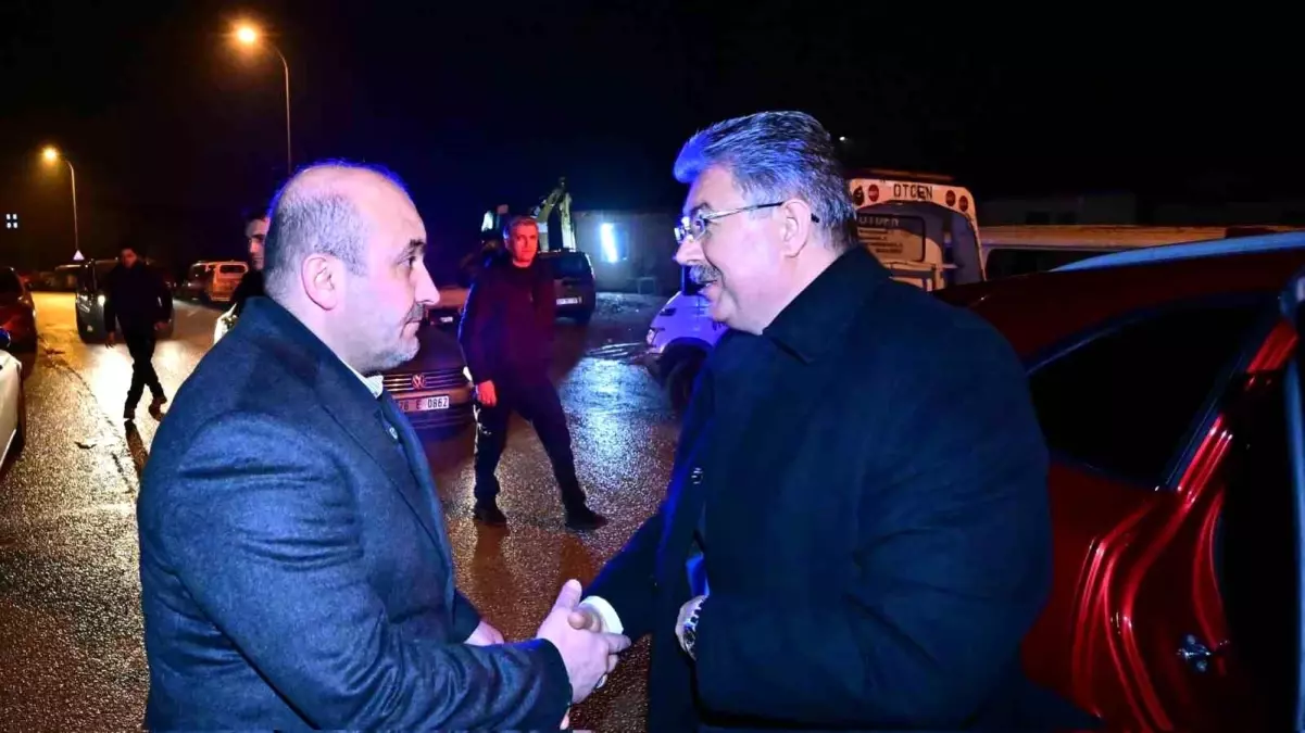 Vali Yılmaz\'dan Taziye Ziyareti