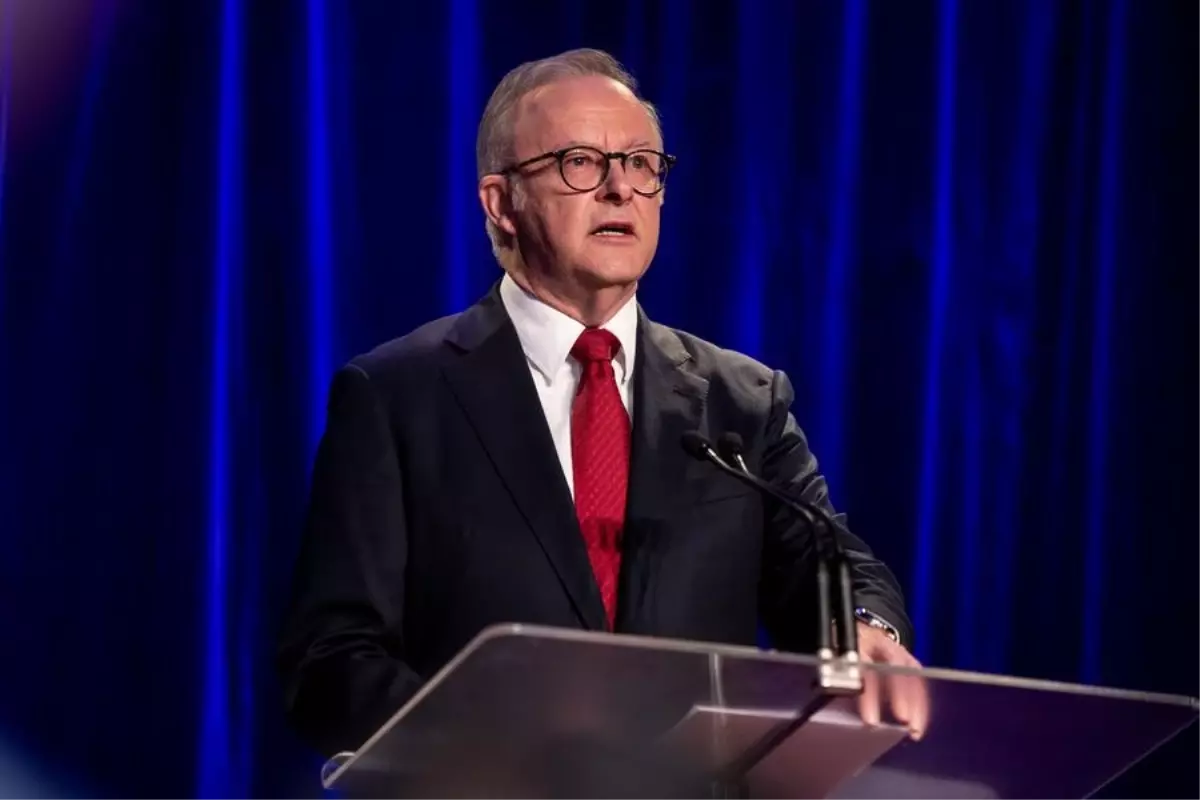 Albanese\'den Trump\'a Sert Tepki