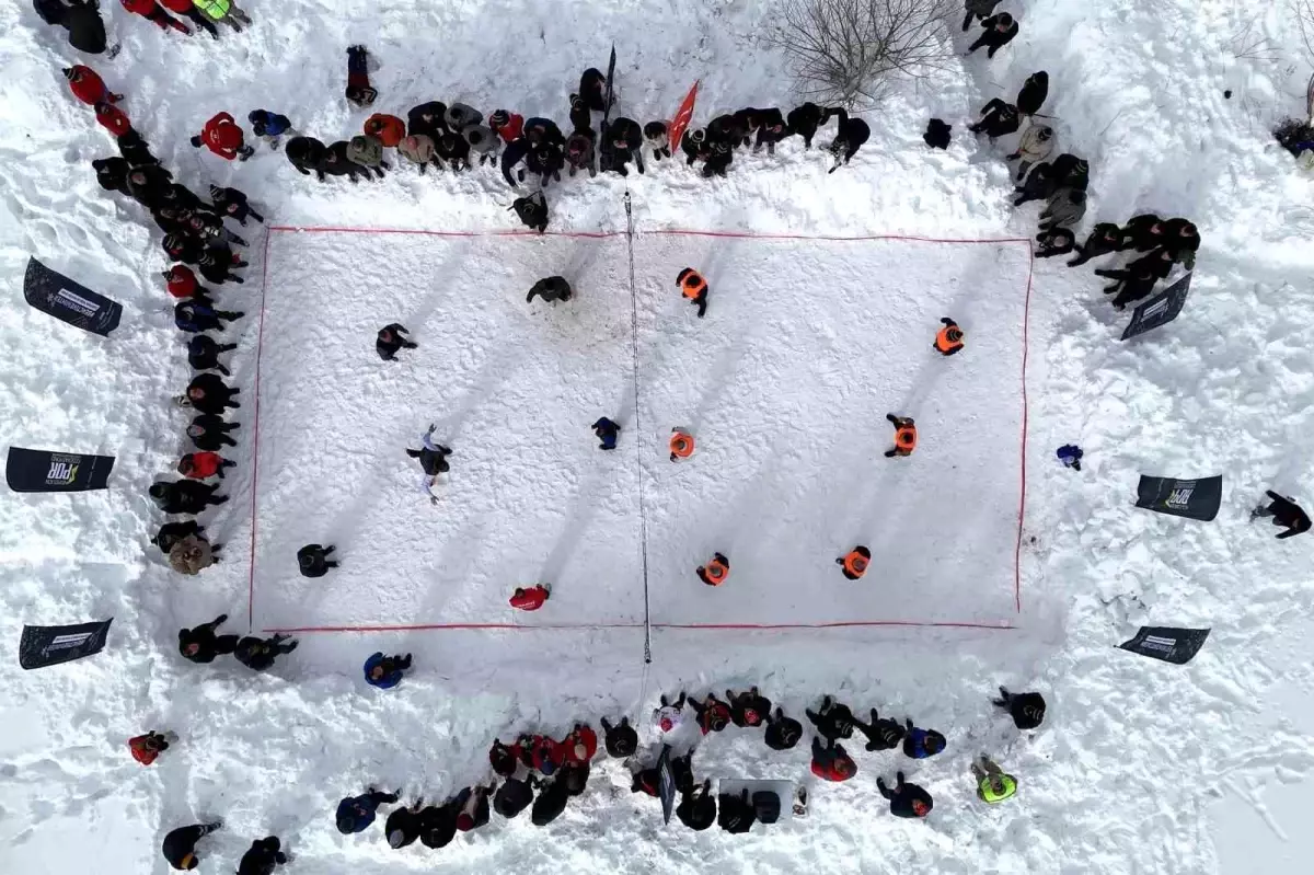 Yenice Köyü\'nde Voleybol Şenliği