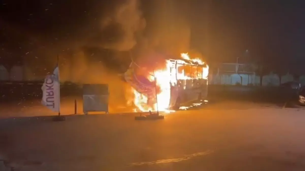 Edirne\'de Otobüste Yangın