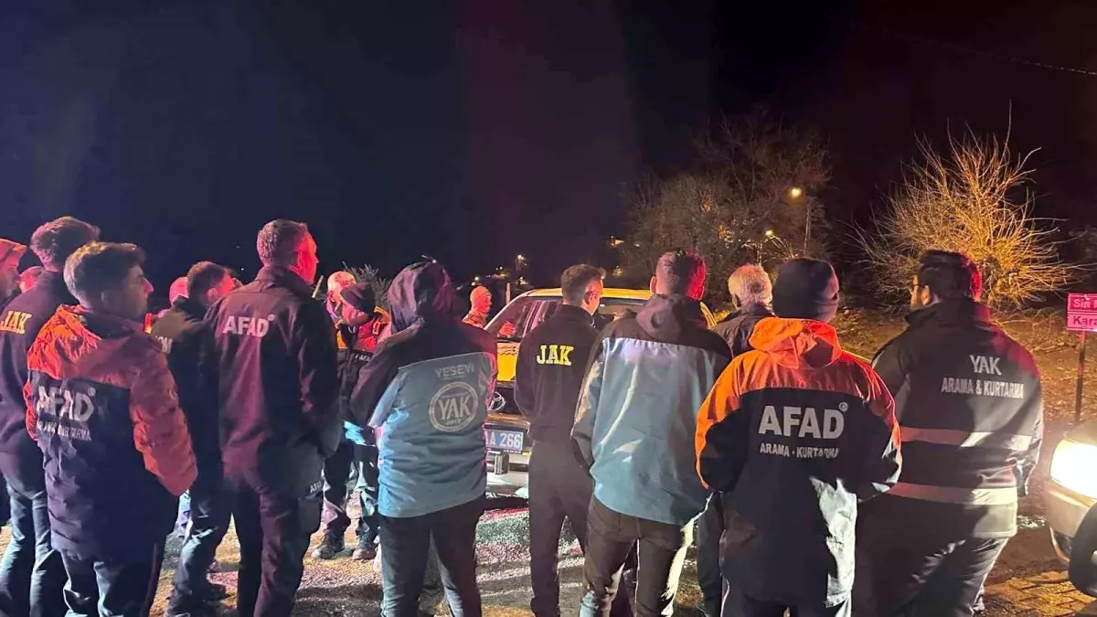 Adana\'da Kayıp 16 Yaşındaki Kız İçin Arama Başlatıldı