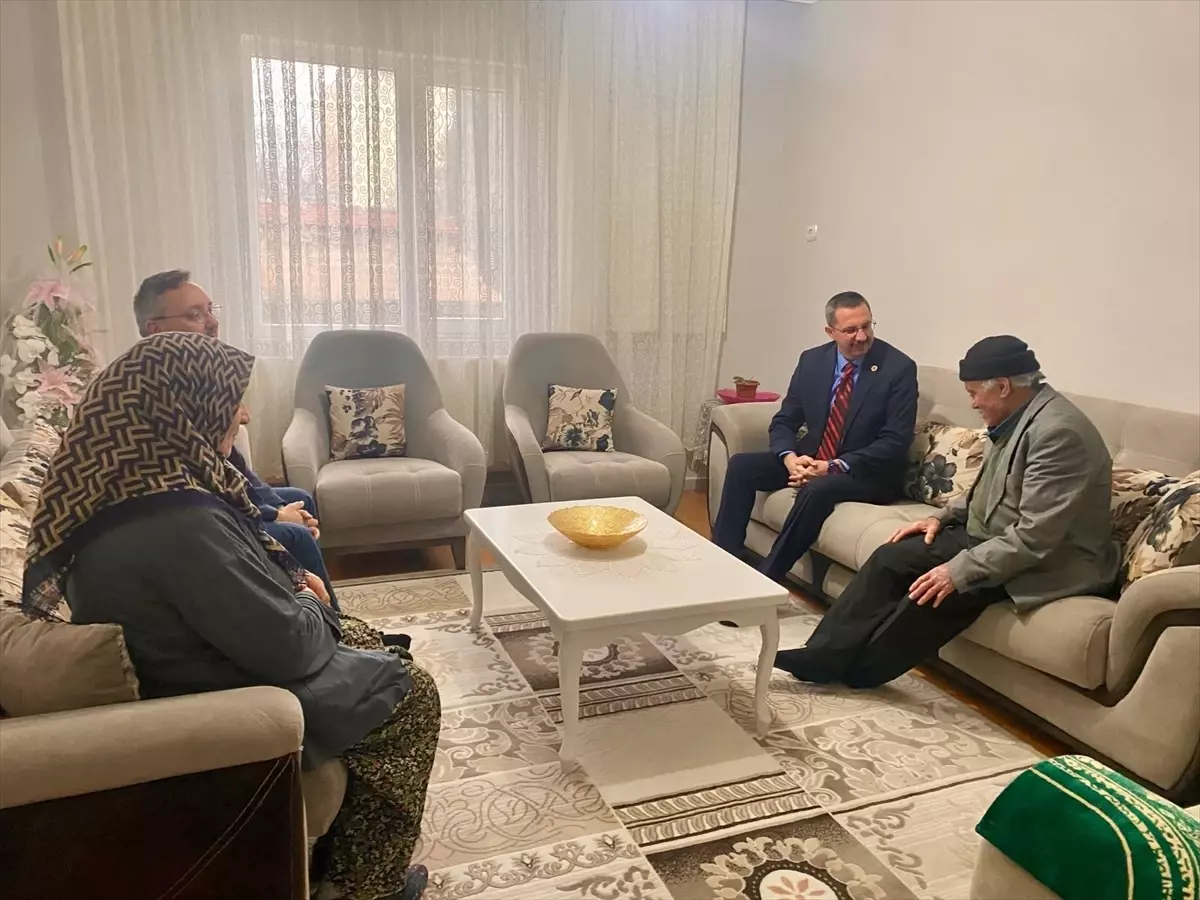 Pınarhisar\'da Aile Ziyaretleri ve Elektrik Kesintisi