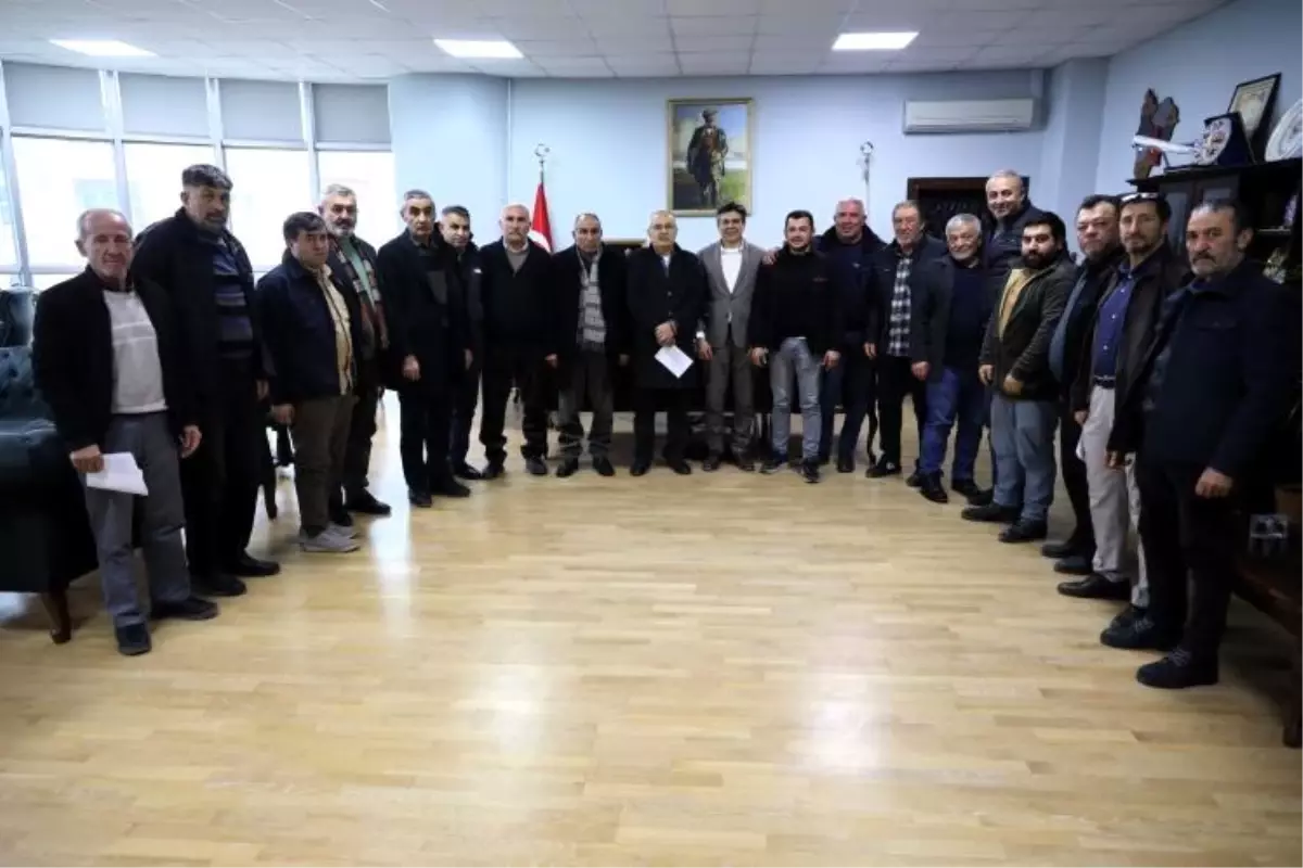 Köy muhtarları Başkan Durgut\'a taleplerini iletti