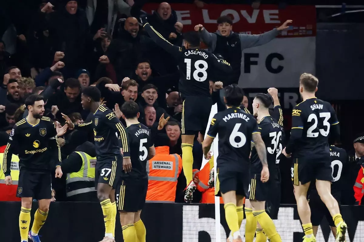 Manchester United\'ın Manchester City\'den sonra yeni kurbanı Arsenal