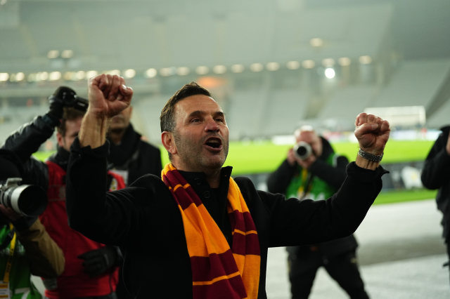 Okan Buruk Süper Lig'de bir ilki başardı