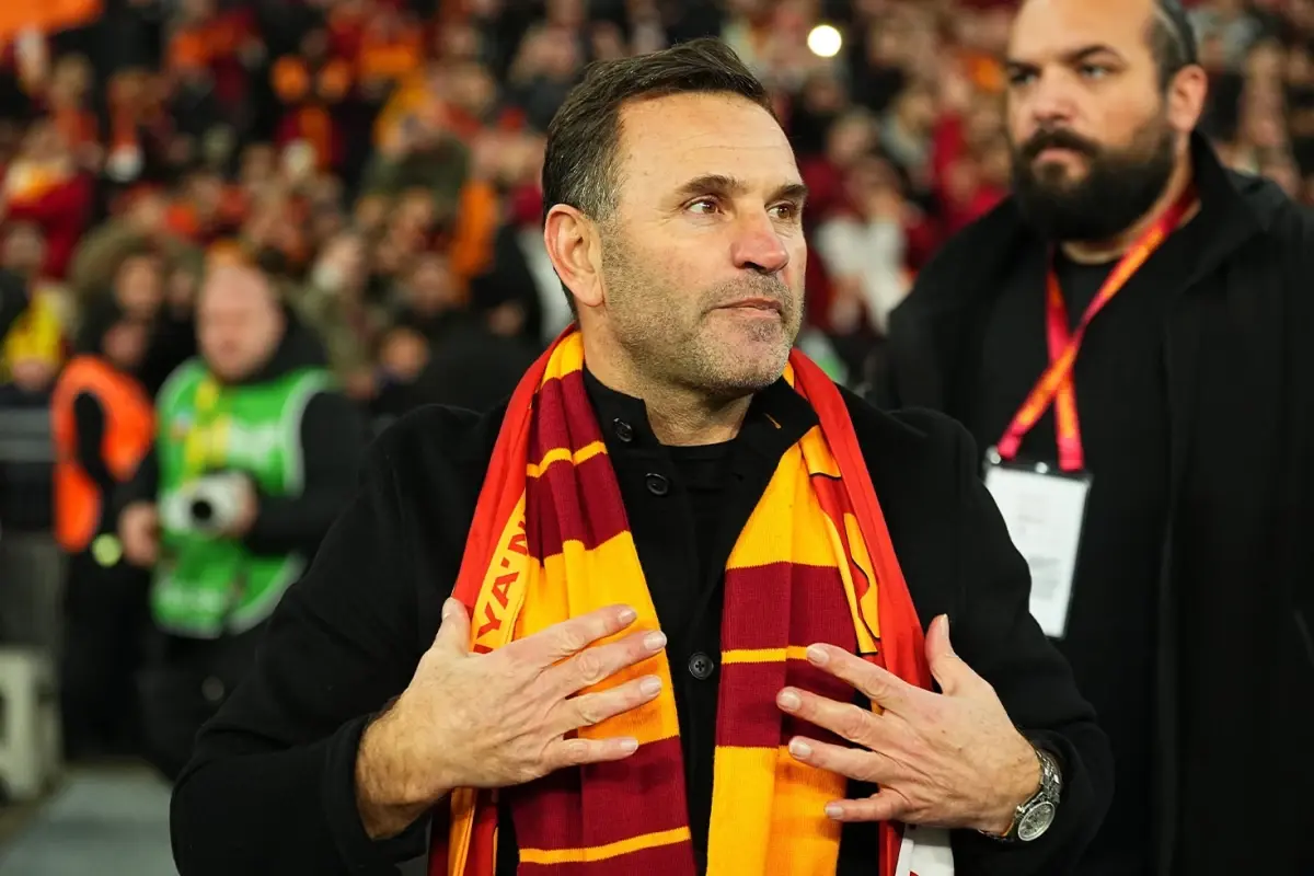 Okan Buruk Süper Lig\'de bir ilki başardı