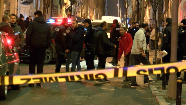 Şişli'de başı olmayan kadın cesedini bakın kim bulmuş! 2 sakallı erkek detayı Şişli'de başı olmayan kadın cesedini bakın kim bulmuş! 2 sakallı erkek detayı