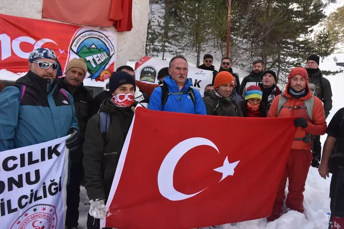 Zigana Dağı\'nda 17 yıl önceki çığda hayatını kaybeden 10 dağcı anıldı