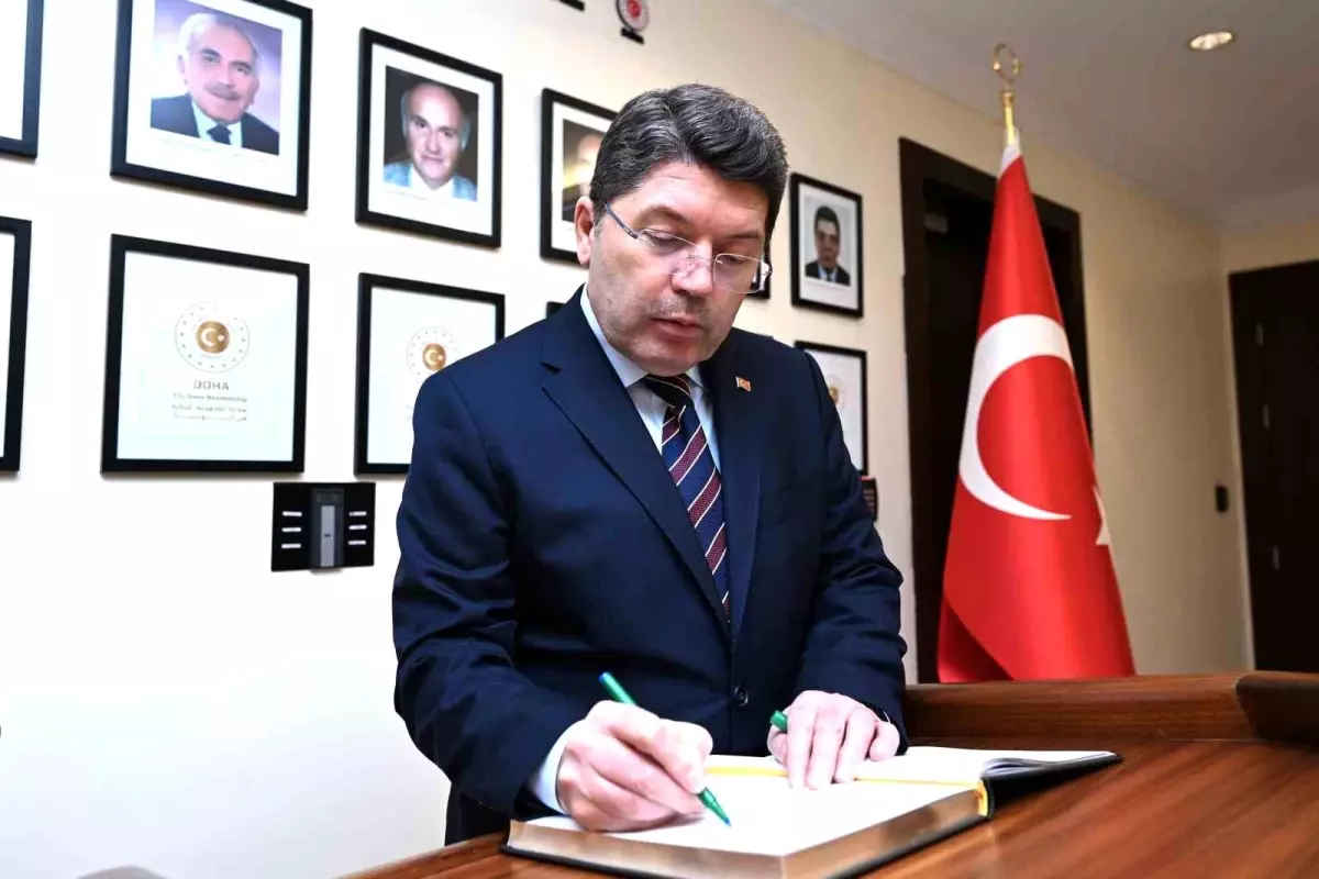 Adalet Bakanı Tunç Katar\'da düzenlenen Doha Hukuk Forumu\'na katıldı