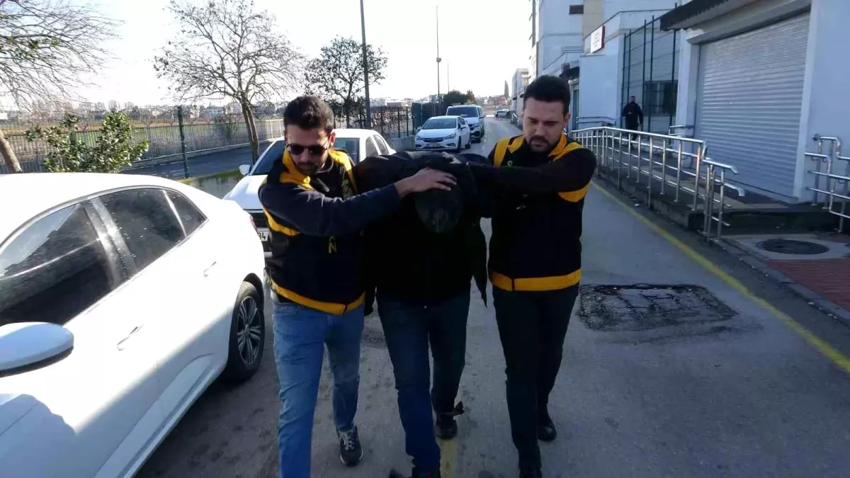 Adana\'da Yol Tartışması: Motosiklet Sürücüsü Tutuksuz Yargılanacak