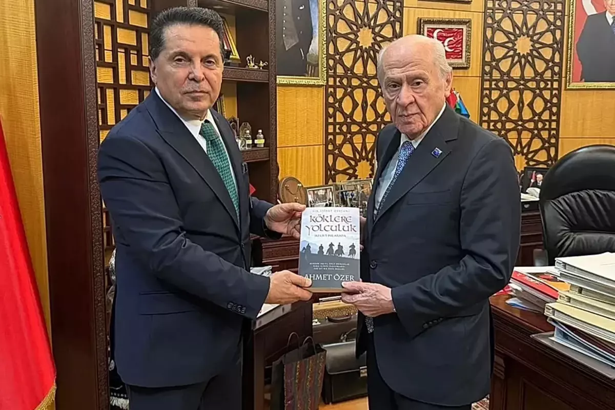 Ahmet Özer, MHP lideri Devlet Bahçeli ile yaşadığı diyaloğu anlattı