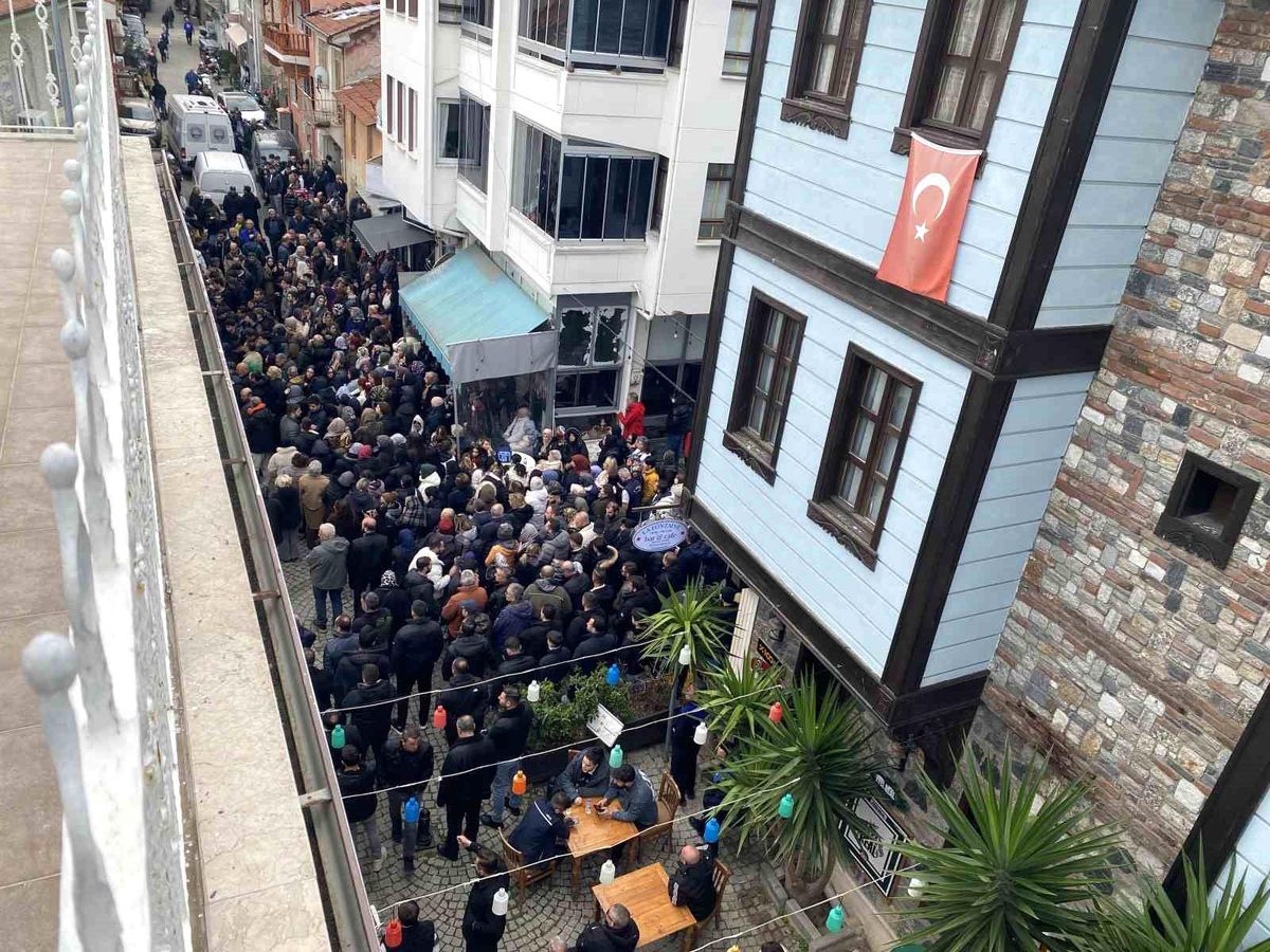 Efe Akpınar Son Yolculuğuna Uğurlandı