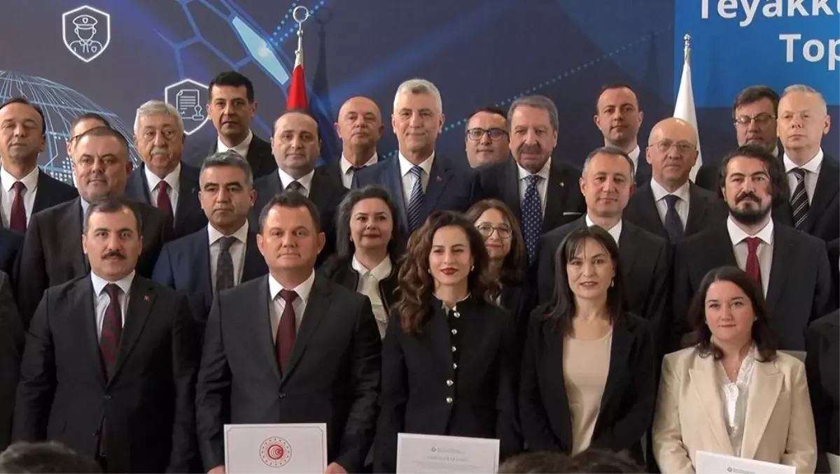 Bakan Bolat: "Milli Ekonominin temeli güçlü gümrüklerdir"