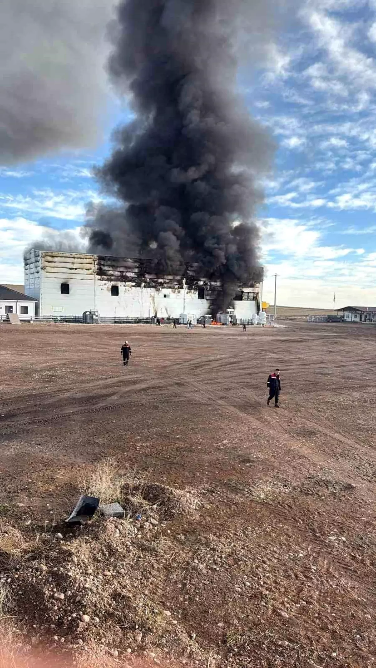 Afyonkarahisar\'da Elektrik Tesisinde Yangın