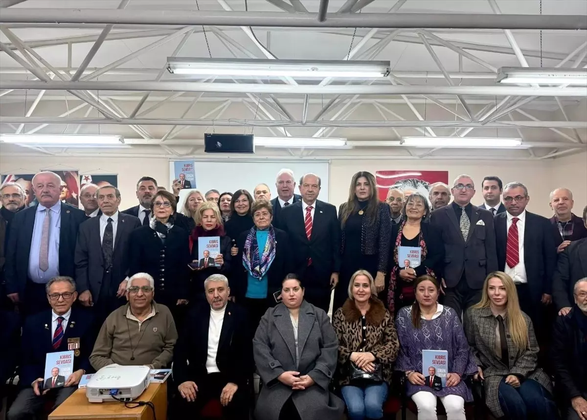 Fazıl Küçük ve Rauf Denktaş İstanbul\'da anıldı