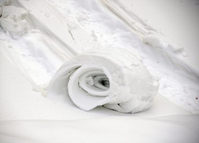 Görüntü Türkiye'den! Doğada ender oluşan kar ruloları oluştu Görüntü Türkiye'den! Doğada ender oluşan kar ruloları oluştu