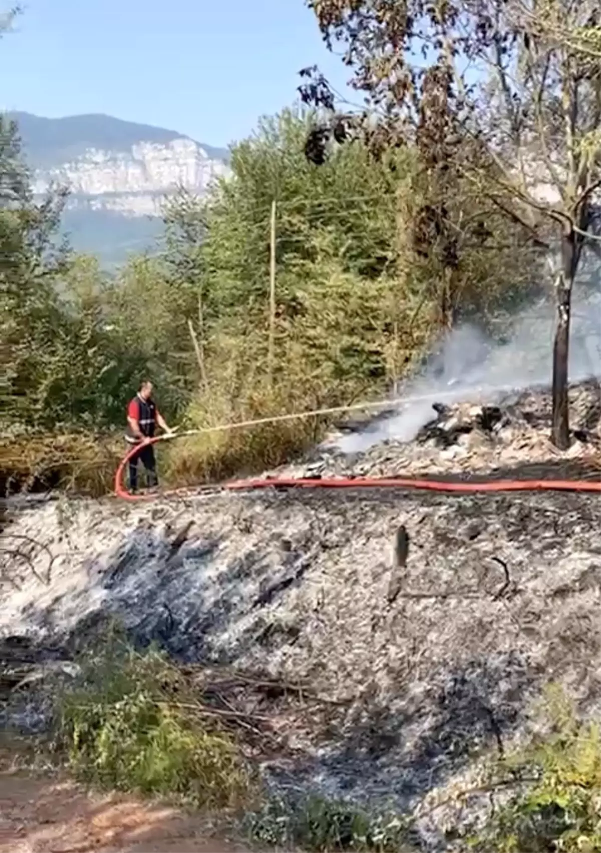 Kardeşini Kilitlediği Ahırı Yakan Sanığın Yargılanması Başladı
