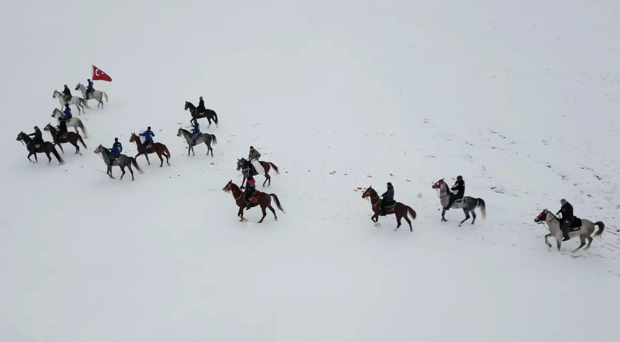 Ciritçiler Yaban Hayvanları İçin Yiyecek Bıraktı