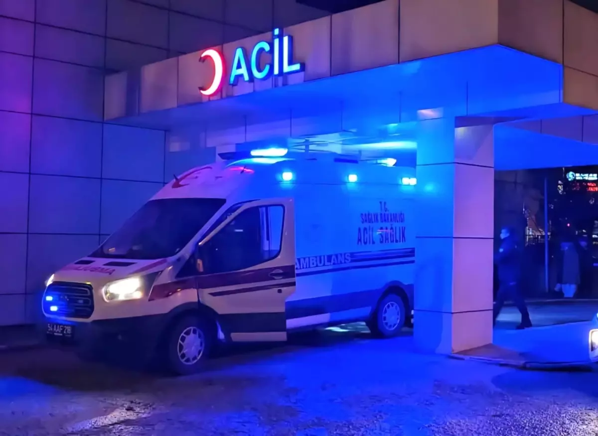 Sapanca\'da Kavga: Bıçaklanan Genç Hayatını Kaybetti