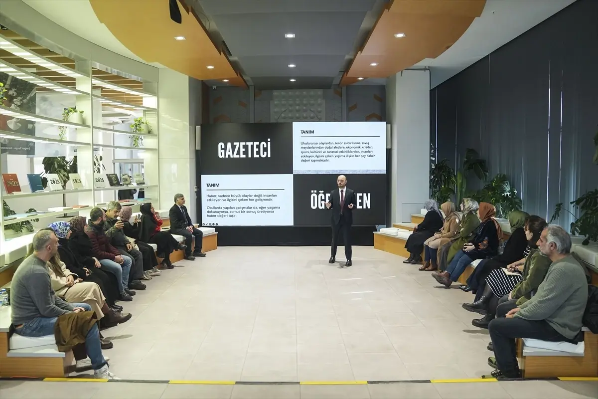 Öğretmenlere Sosyal Medya Haberciliği Eğitimi