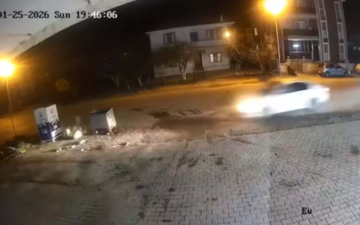 Dalaman\'da Bisikletli Çocuğa Otomobil Çarptı