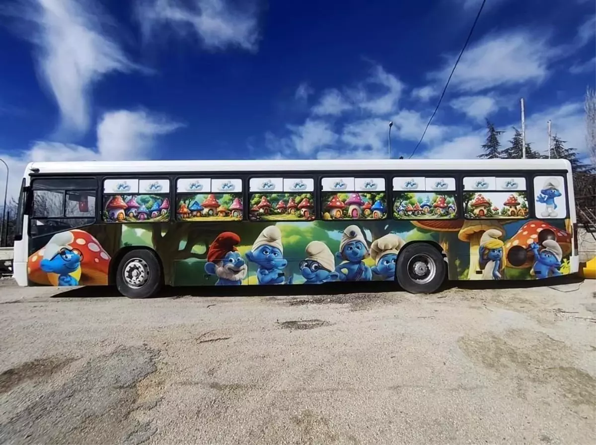 Sivrihisar\'a kütüphane otobüsü kazandırıldı