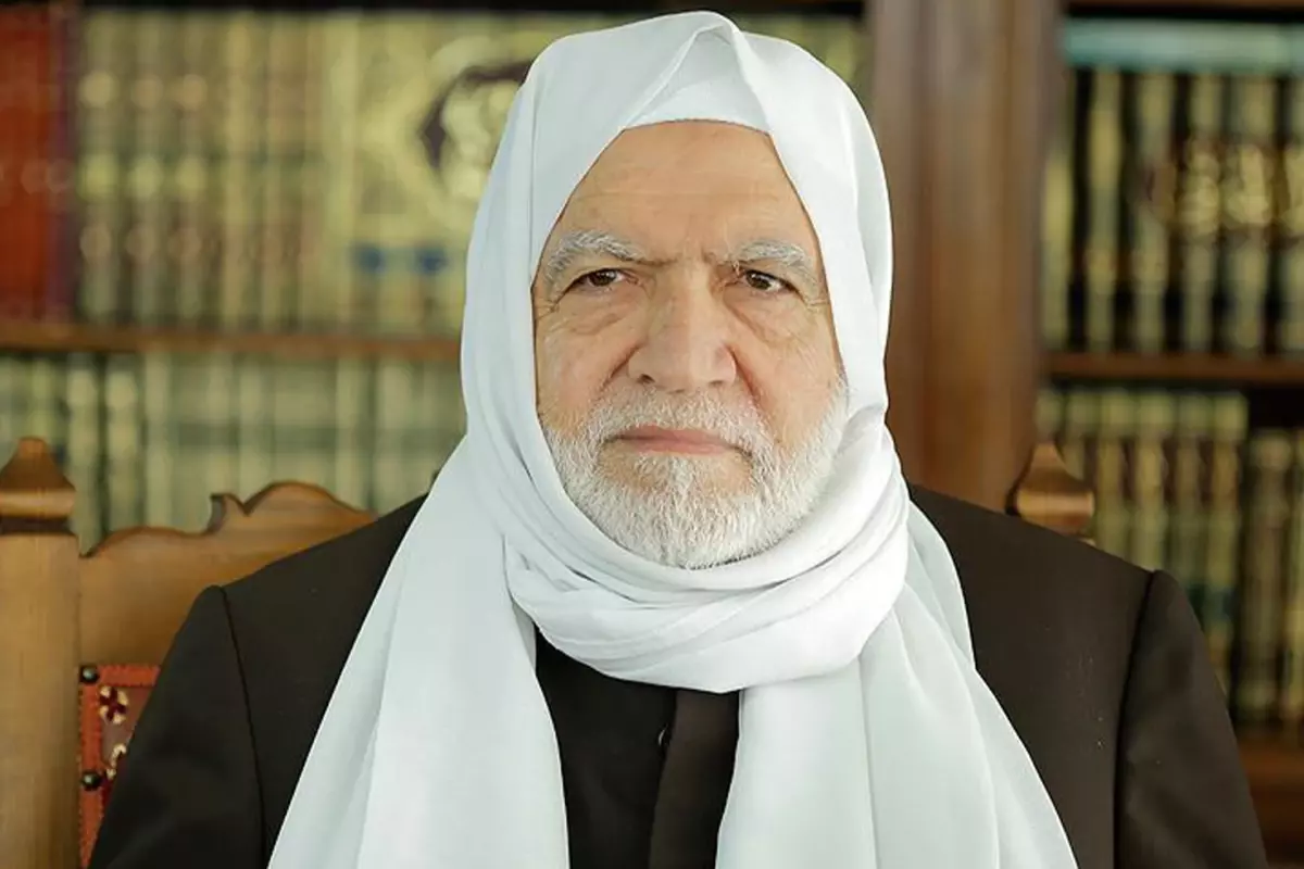 Suriye Baş Müftüsü Rifai\'den Kürt alimlere birlik çağrısı: Selahaddin ruhunun yeniden dirilmesine muhtacız