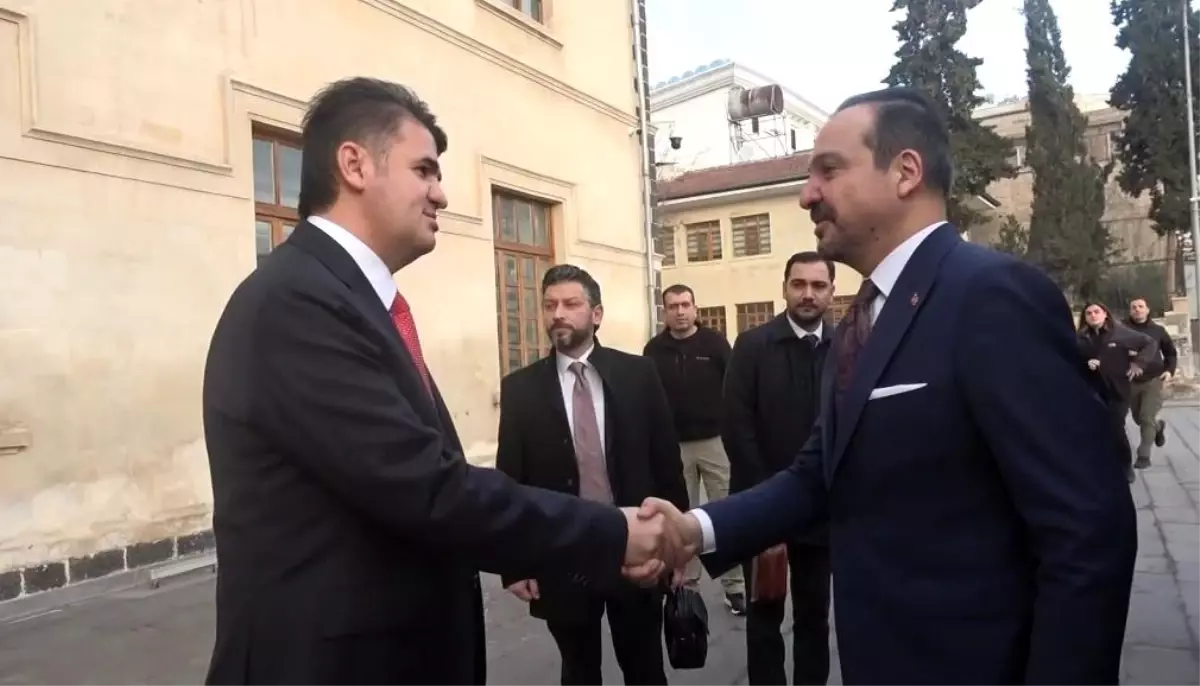 AK Parti heyetinden Suriye ziyareti öncesi Vali Kalaylı\'ya ziyaret
