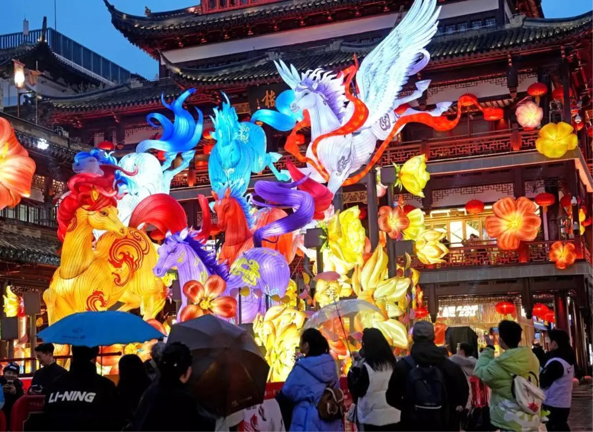 Şanghay Fener Festivali Başladı