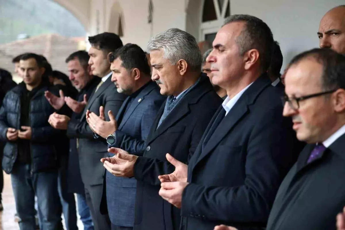 Şenol Kartal\'ın Babası Vefat Etti