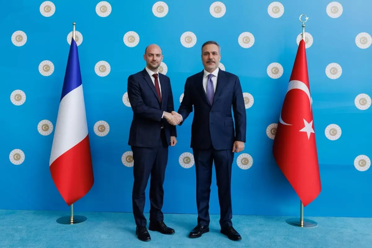 Fidan ve Barrot\'tan Önemli Görüşme