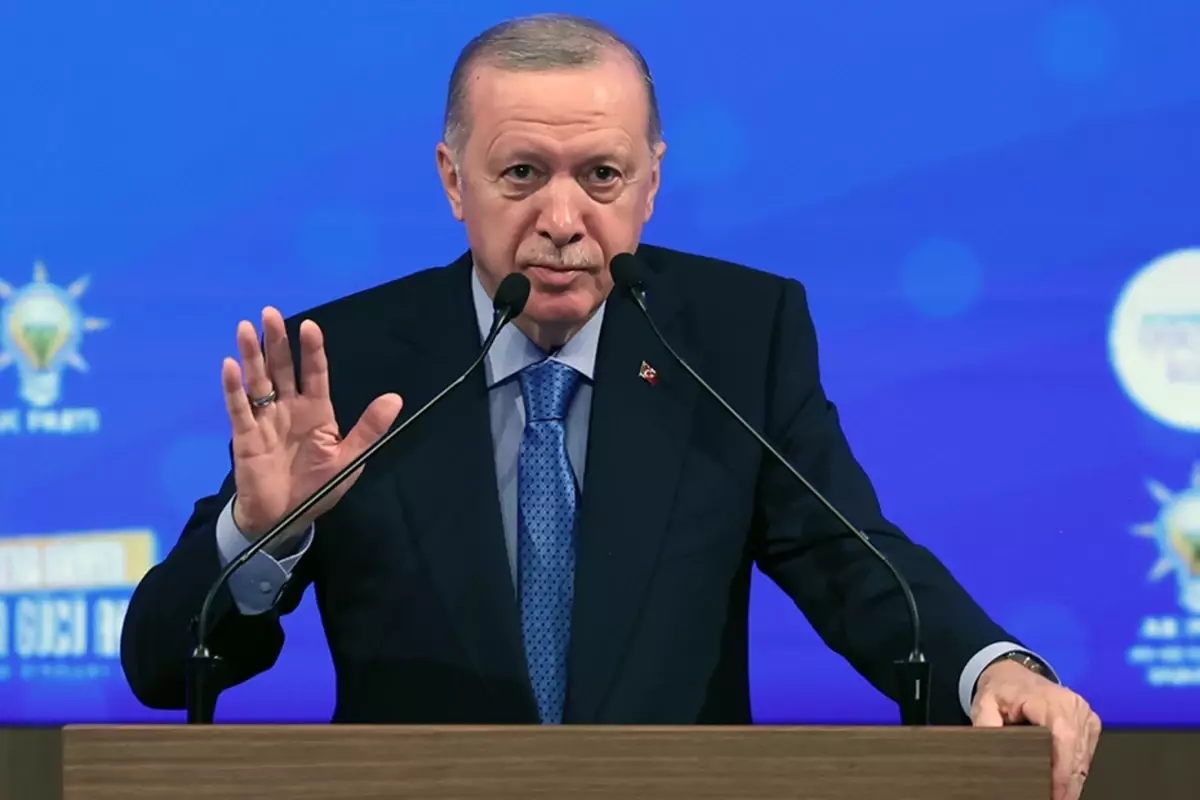 Cumhurbaşkanı Erdoğan\'dan çağrı: Kürt kardeşlerim oyunlara gelmeyin