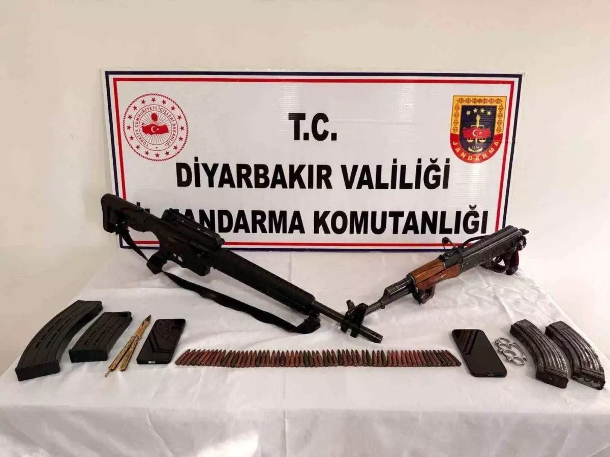 Diyarbakır\'da Kaçakçılık Operasyonu: 31 Gözaltı