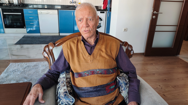 Engelli adamın eşi ölünce gizli bölmeye kaldırdığı 1 kilo altını çalındı iddiası