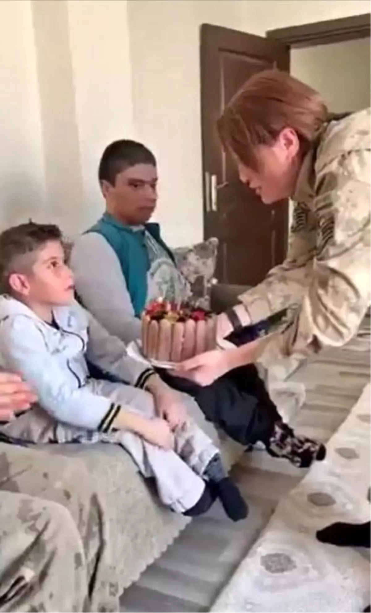 Jandarmadan Doğanay\'a Unutulmaz Doğum Günü