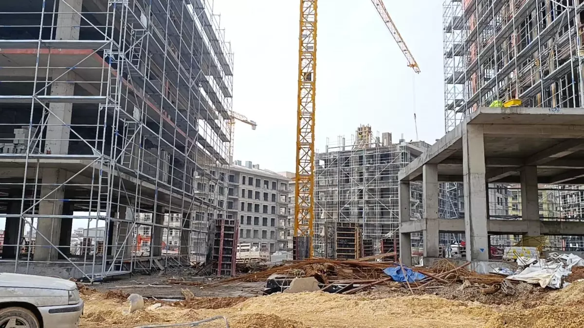 Kahramanmaraş\'ta İnşaat Kazası: 1 Yaralı