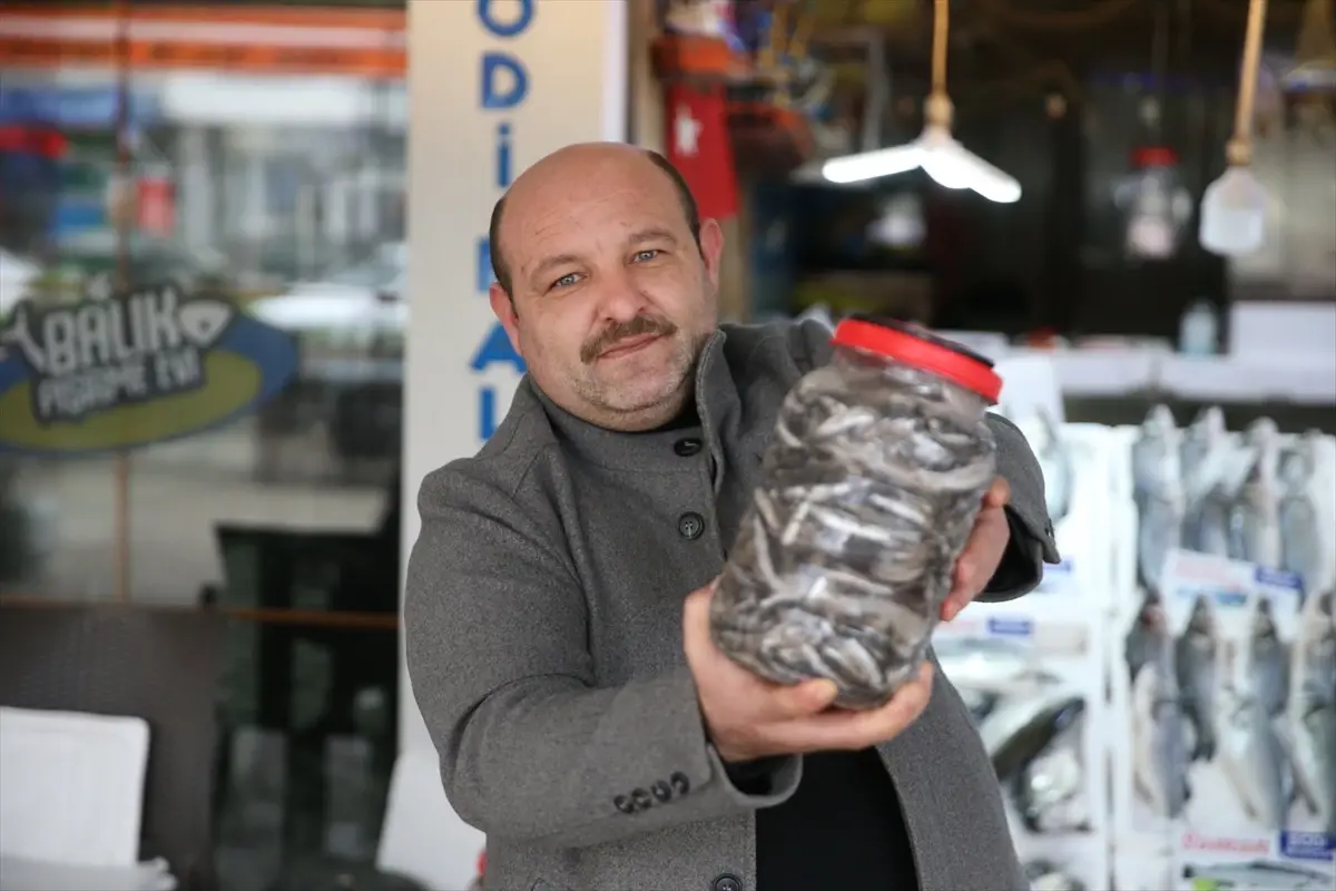 Hamsi Salamurası Yapımı Başladı