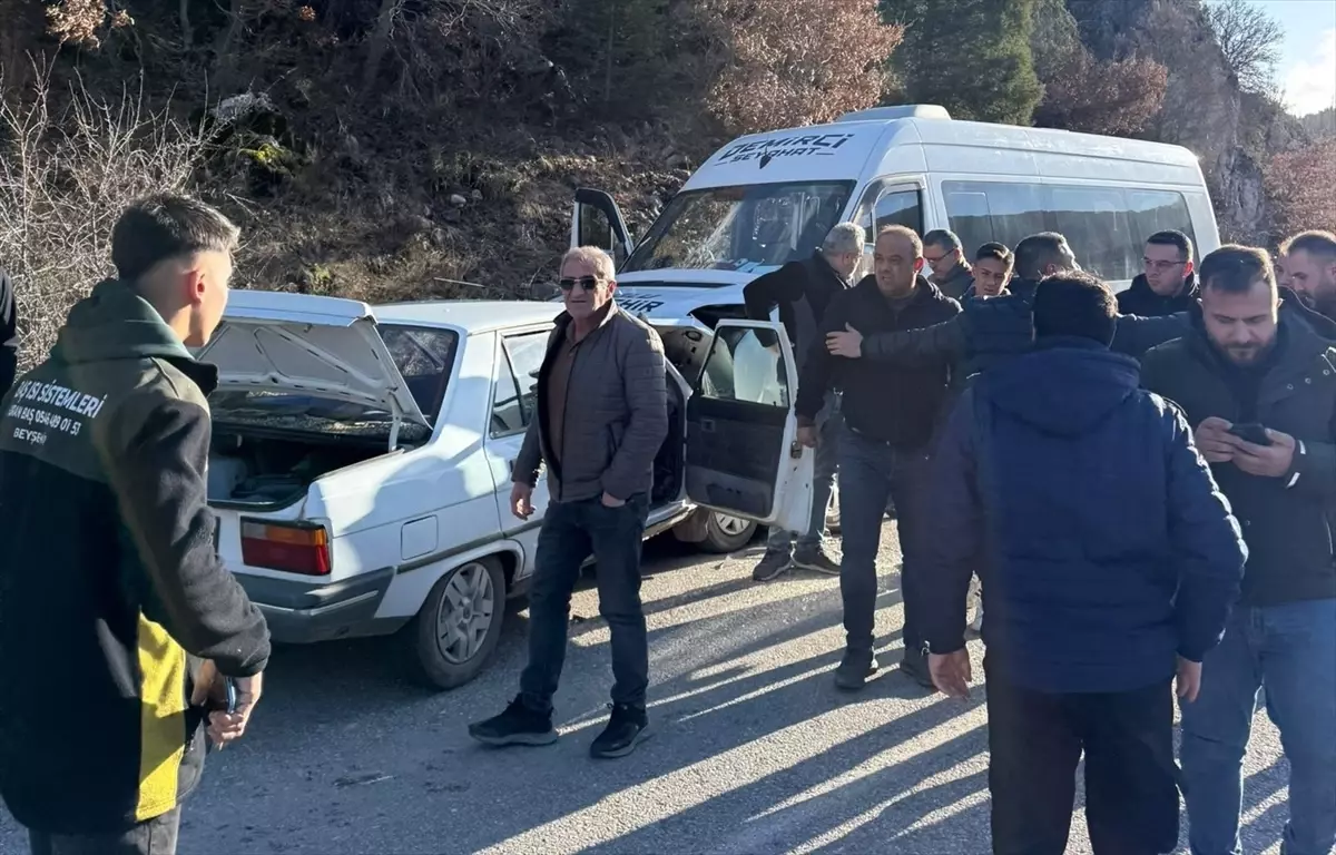 Beyşehir\'de Trafik Kazası: 1 Ölü, 1 Yaralı