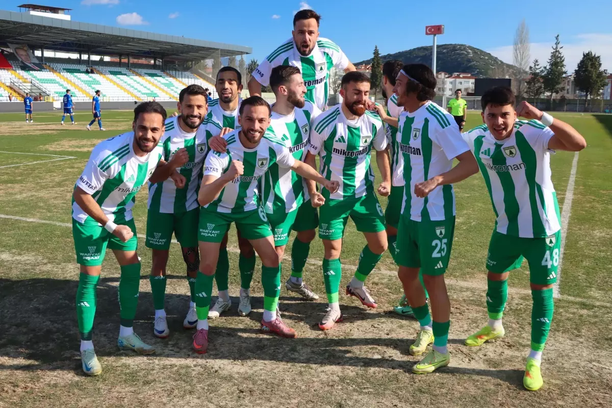 Muğlaspor, Bucaspor\'u Ağırlıyor