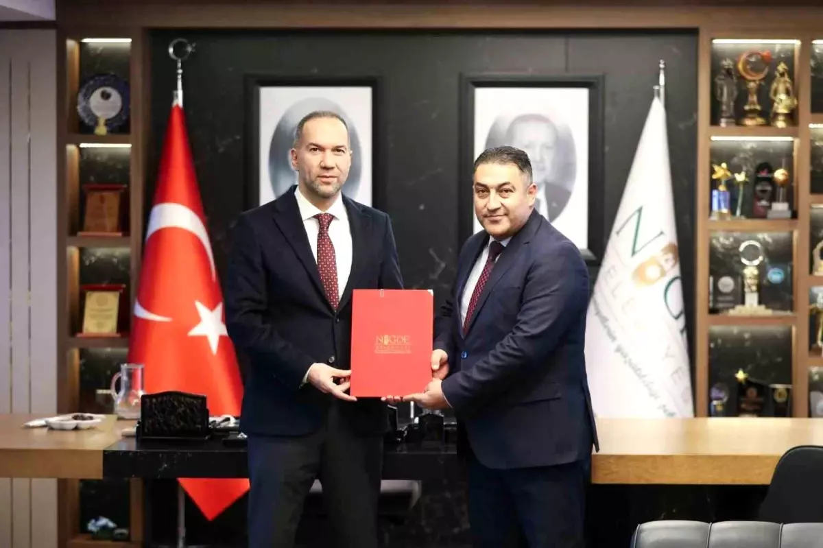 Niğde Belediyesi\'nde en düşük işçi maaşı 44 bin 460 TL oldu