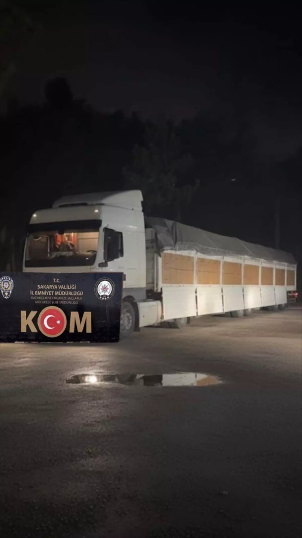 Sakarya\'da 8 Milyon Kaçak Makaron Ele Geçirildi