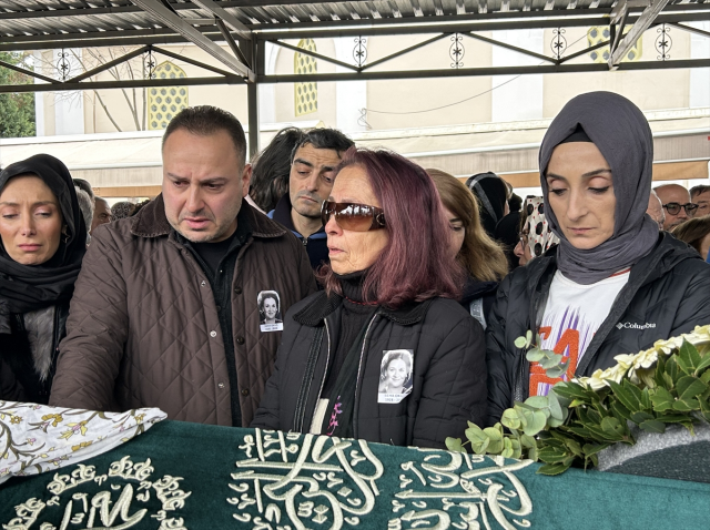 Türk halk müziği sanatçısı Seha Okuş, son yolculuğuna uğurlandı