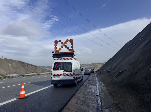 Zırhlı araç kaza yaptı, altınlar ortadan kayboldu