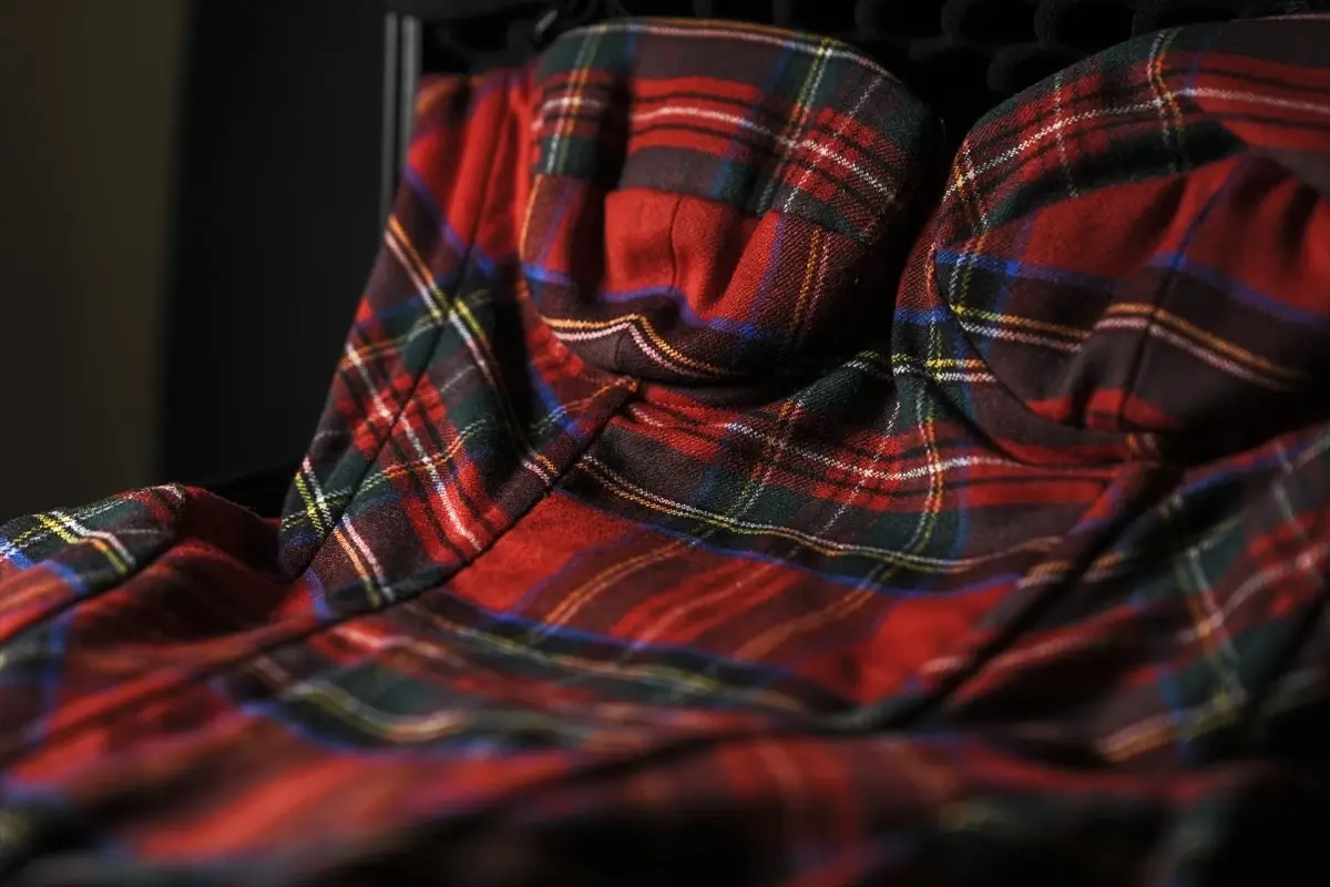 Amy Winehouse\'un Kanlı Pabuçları Türk Koleksiyonerin Arşivinde