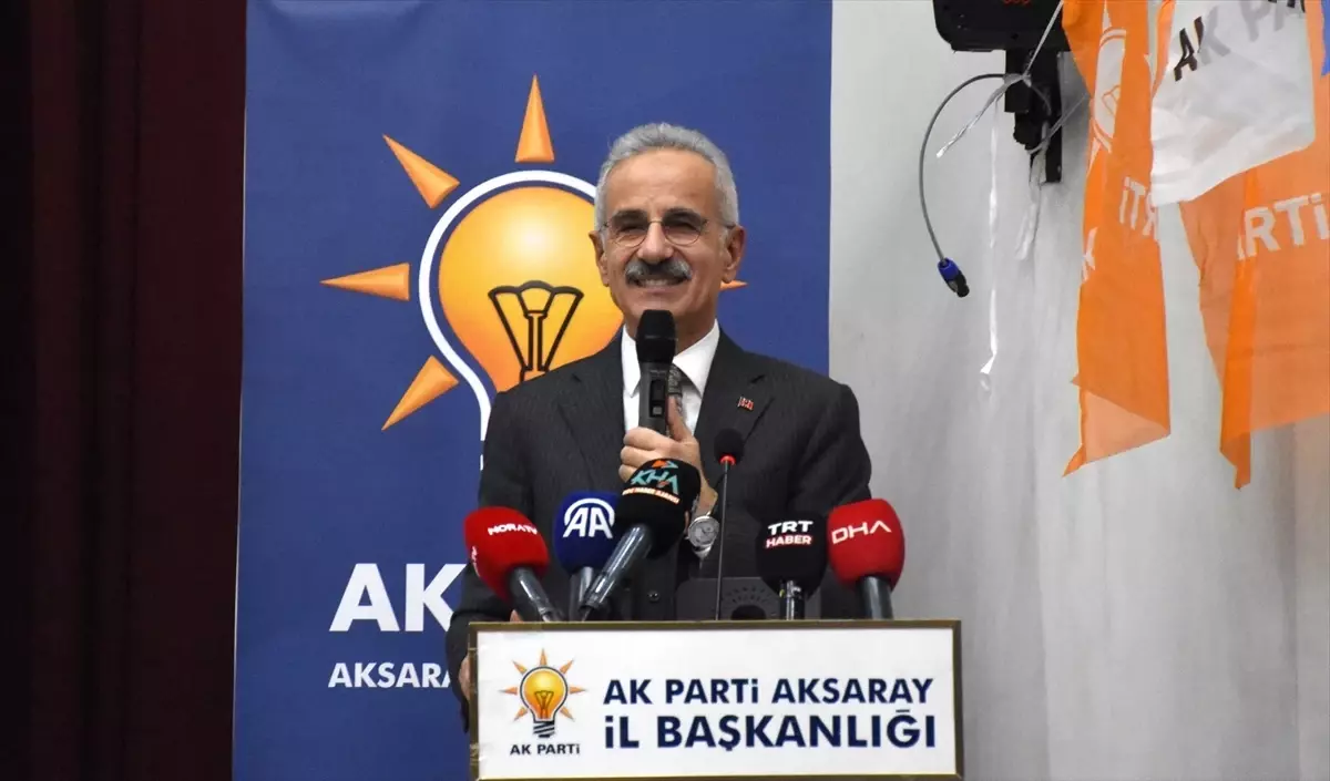Ulaştırma Bakanı Uraloğlu\'ndan Yolsuzluk Eleştirisi: Aksaray\'a 46 Milyar Liralık Yatırım