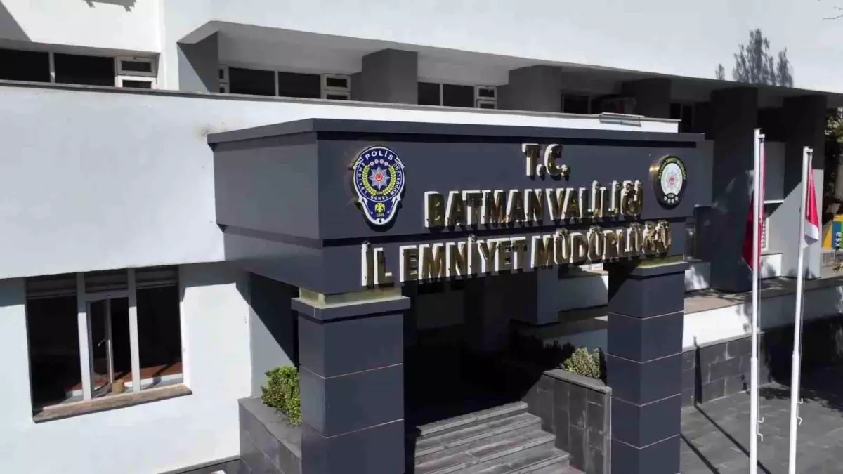 Dolandırıcılar Batman\'da Yakalandı!