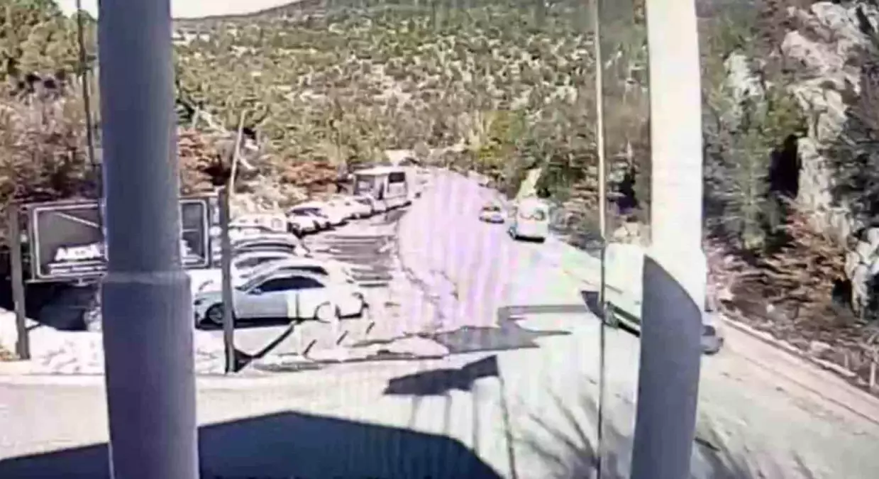 Beyşehir\'de Feci Trafik Kazası