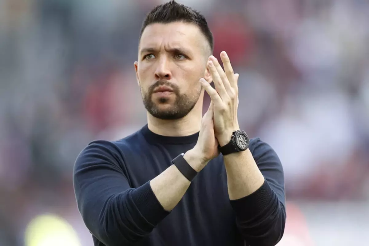 Bütün dünya onu konuşuyor! Farioli Porto\'da harikalar yaratıyor